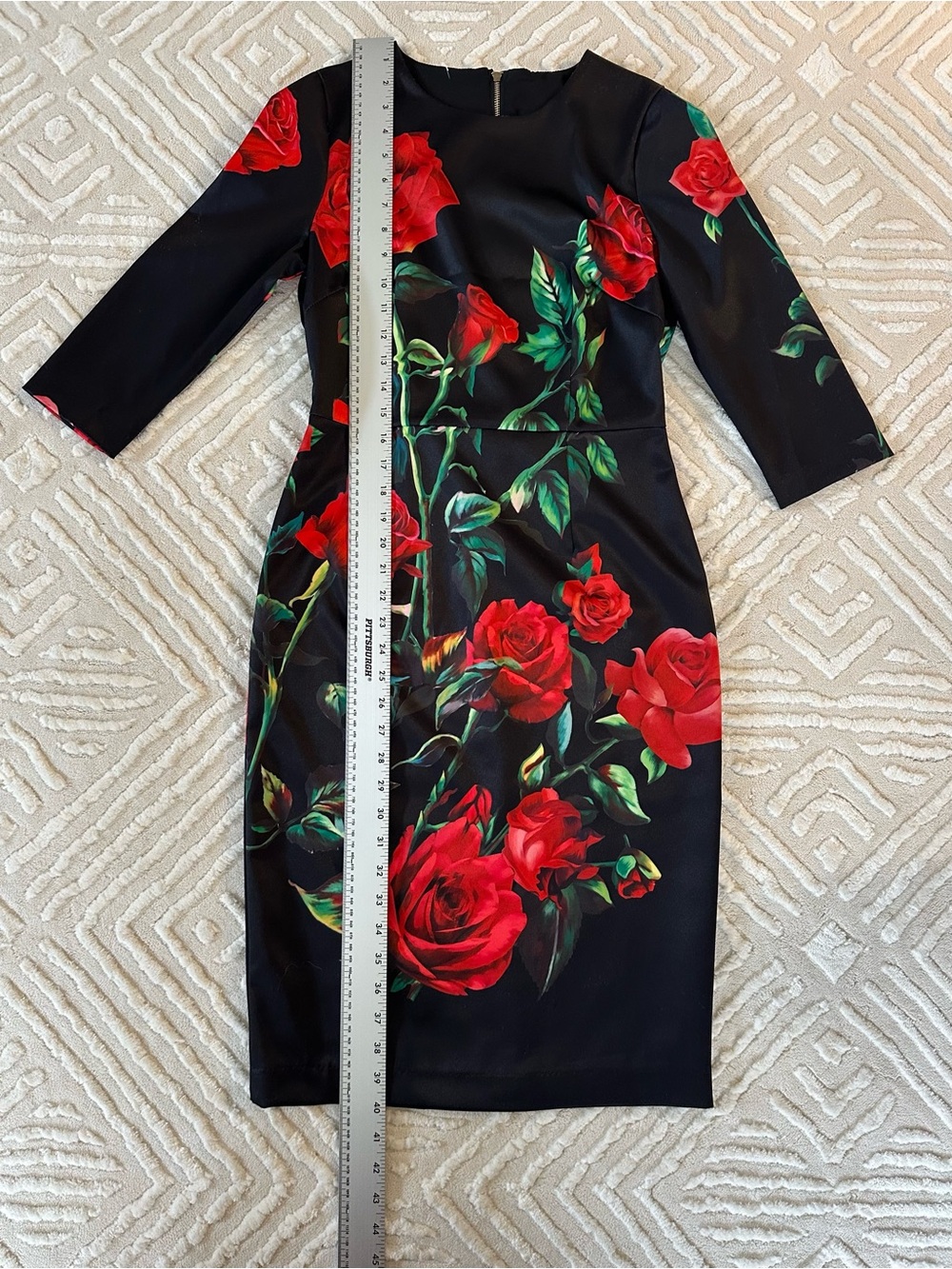 Black Sheath Dress Red Rose
Print Elegant Floral Midi - Designer Inspired - Picture 16 of 16
